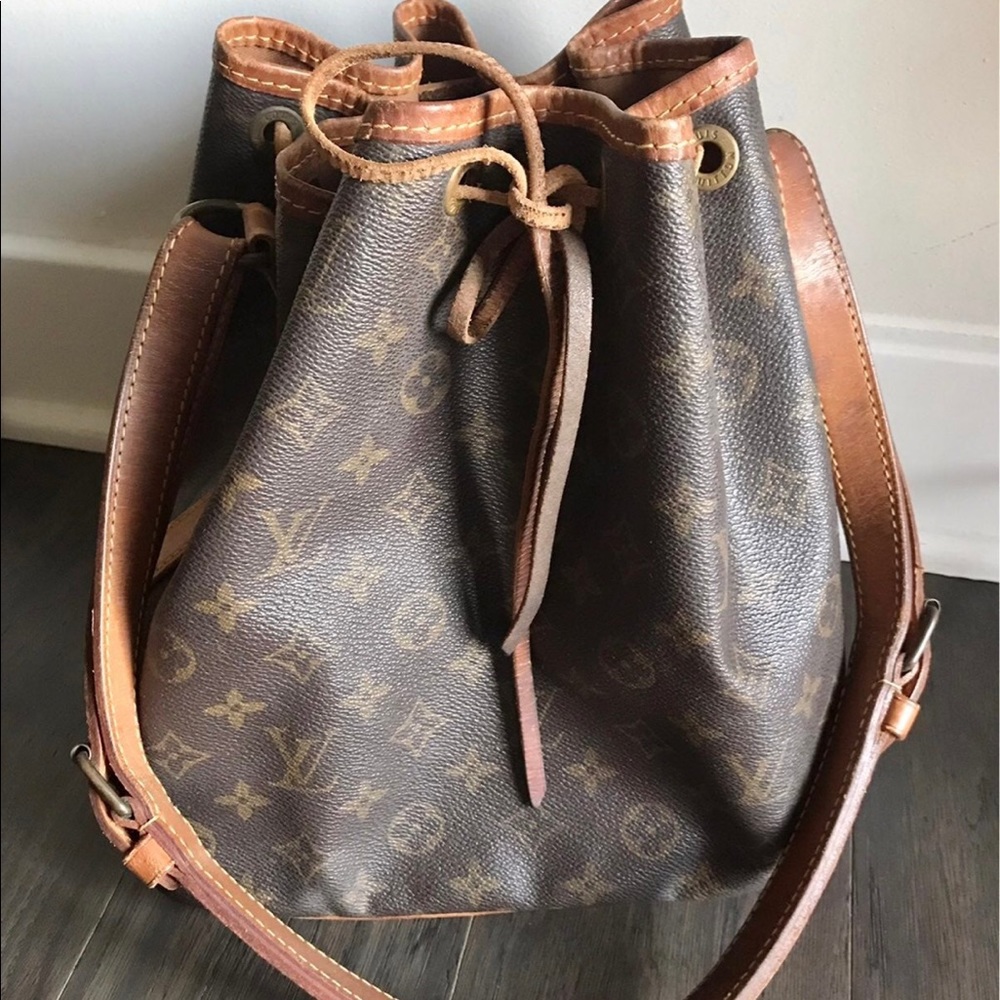 Louis Vuitton Petit Noe Bag